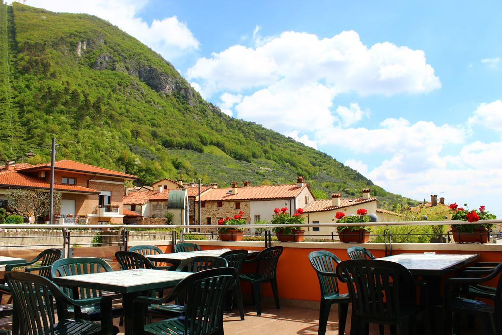 Hotel Miramonti Enoteca Pove del Grappa Exterior photo