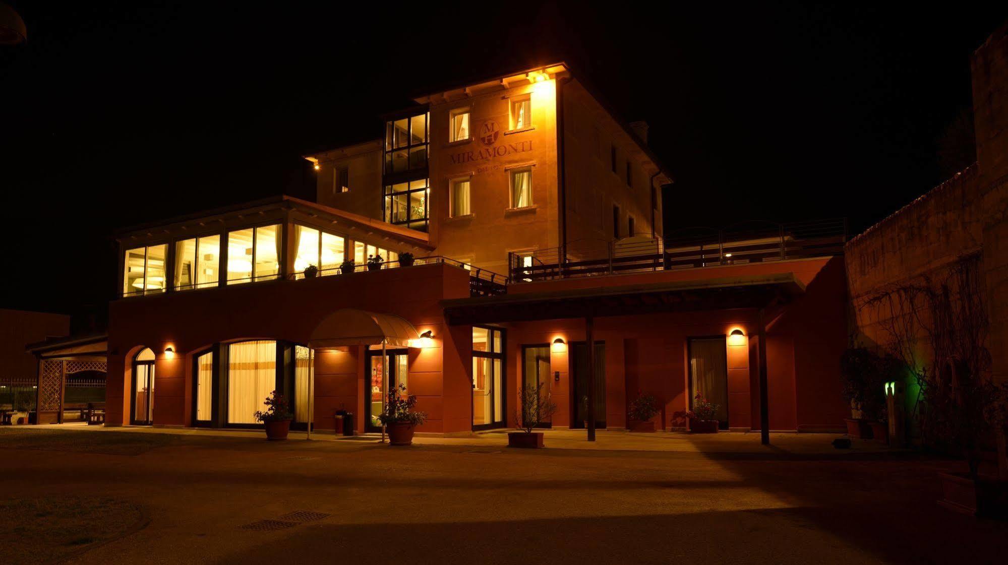 Hotel Miramonti Enoteca Pove del Grappa Exterior photo