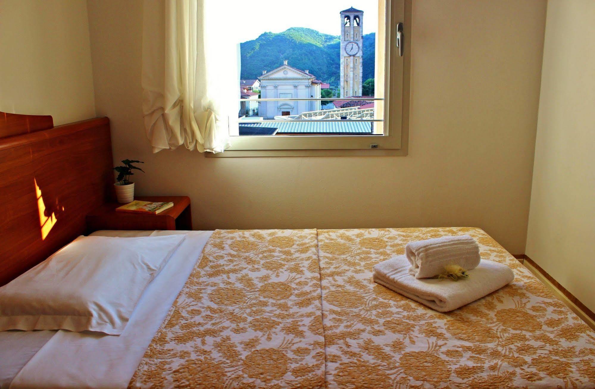 Hotel Miramonti Enoteca Pove del Grappa Exterior photo